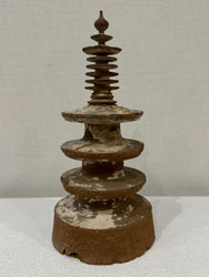 百万塔（自心印陀羅尼経収納）